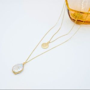 Gold Double Layer Pearl Circle Pendant Necklace